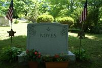 Harry Verne Noyes, Sr. monument