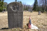 Edward D. Noyes and daughter Sarah Maria Noyes gravestones