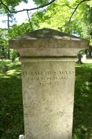 Nathaniel Noyes, Jr. monument