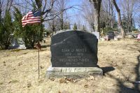 Elva (Jones) Noyes & dau. Ruth (Noyes) Fisher gravestone