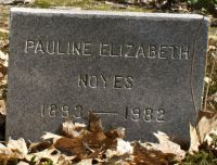 Pauline Elizabeth Noyes gravestone