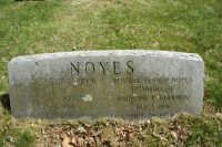 Russell Tenney & Madeline Persis (Goodwin) Noyes gravestone