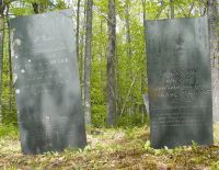 Betfield & Hannah (Thompson) Sawyer gravestones